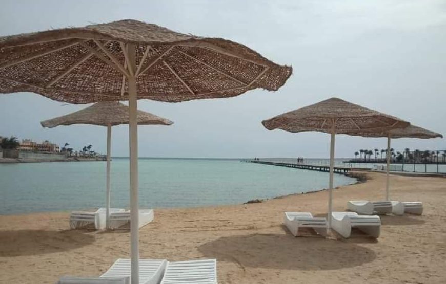 (caire et giza – oasis bahrya le désert blanc et noire – siwa – hurghada )