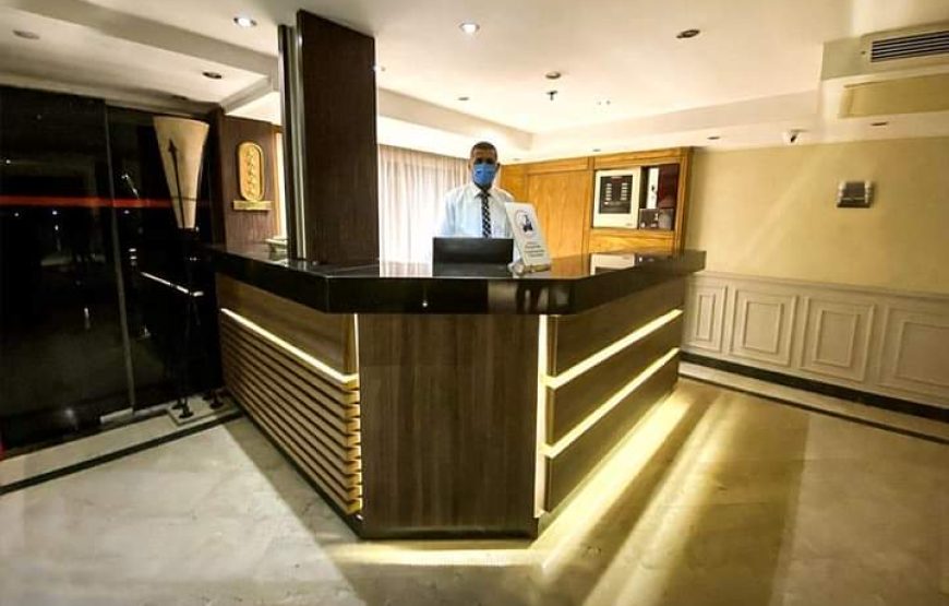 (caire  et giza ,Siwa, aswan , abu simble , croisère ,  louxor hurghada   )