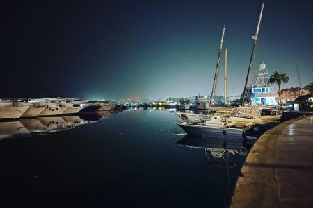 Soirée à hurghada (tour dans la ville , souk , mosquée El mina  , Marina)